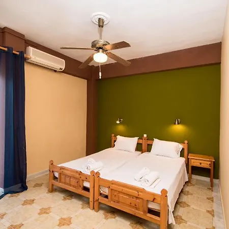 Southgate آغيوس غيوريوس