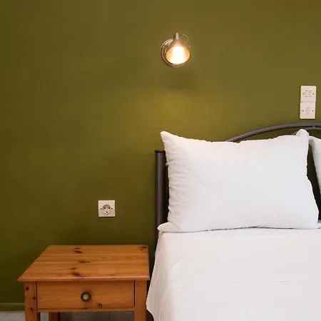 Southgate 3* آغيوس غيوريوس