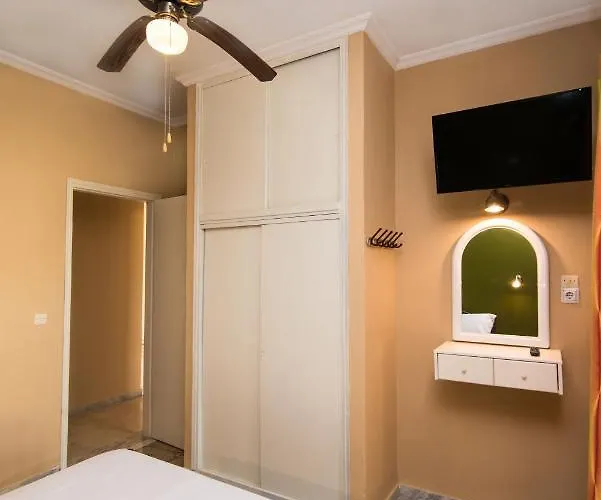 Апарт-отель Southgate 3*